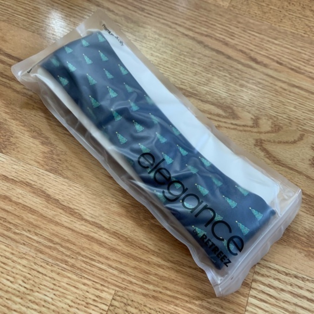 Elegance Christmas Tree Skinny Tie NWT